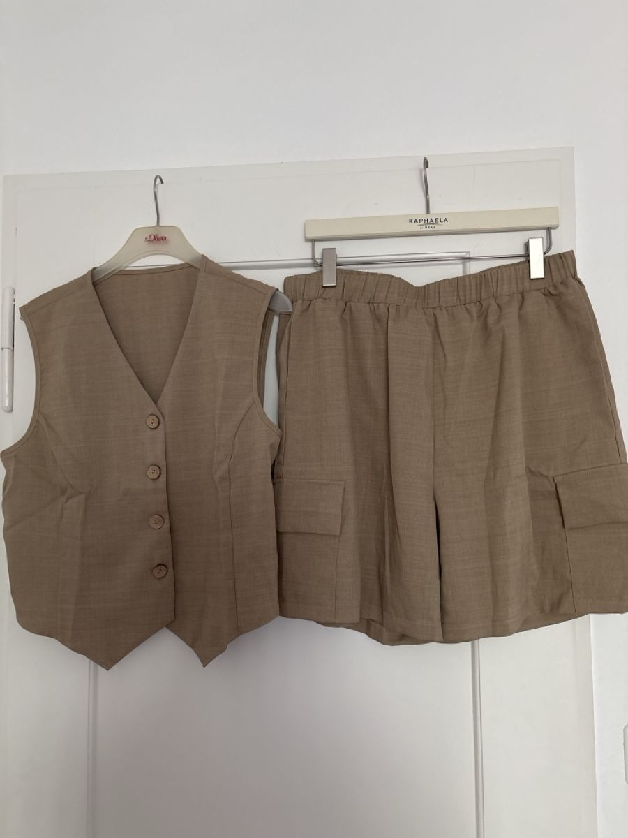Kostüme: Sommerkleid Gr 44-46 – Gebraucht aus Zürich von fllanza01