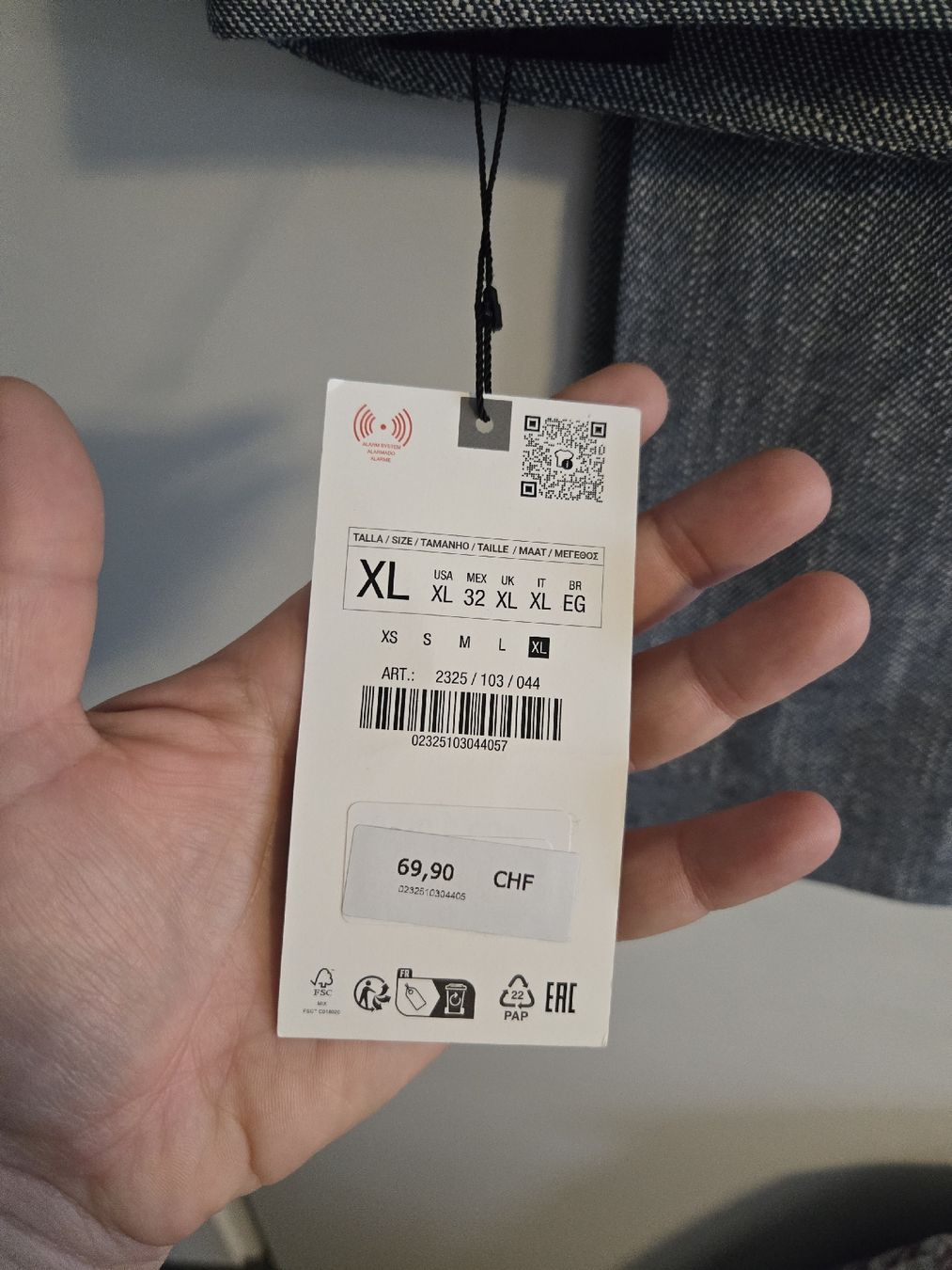Zara Ensembles & Tailleurs: Anzug. XL. NEU. – Neuf avec emballage d'origine à Seengen par oslow7 5