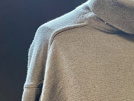 PRADA Cropped Rollkragen Strick Pully Anthrazit, Gr. 46