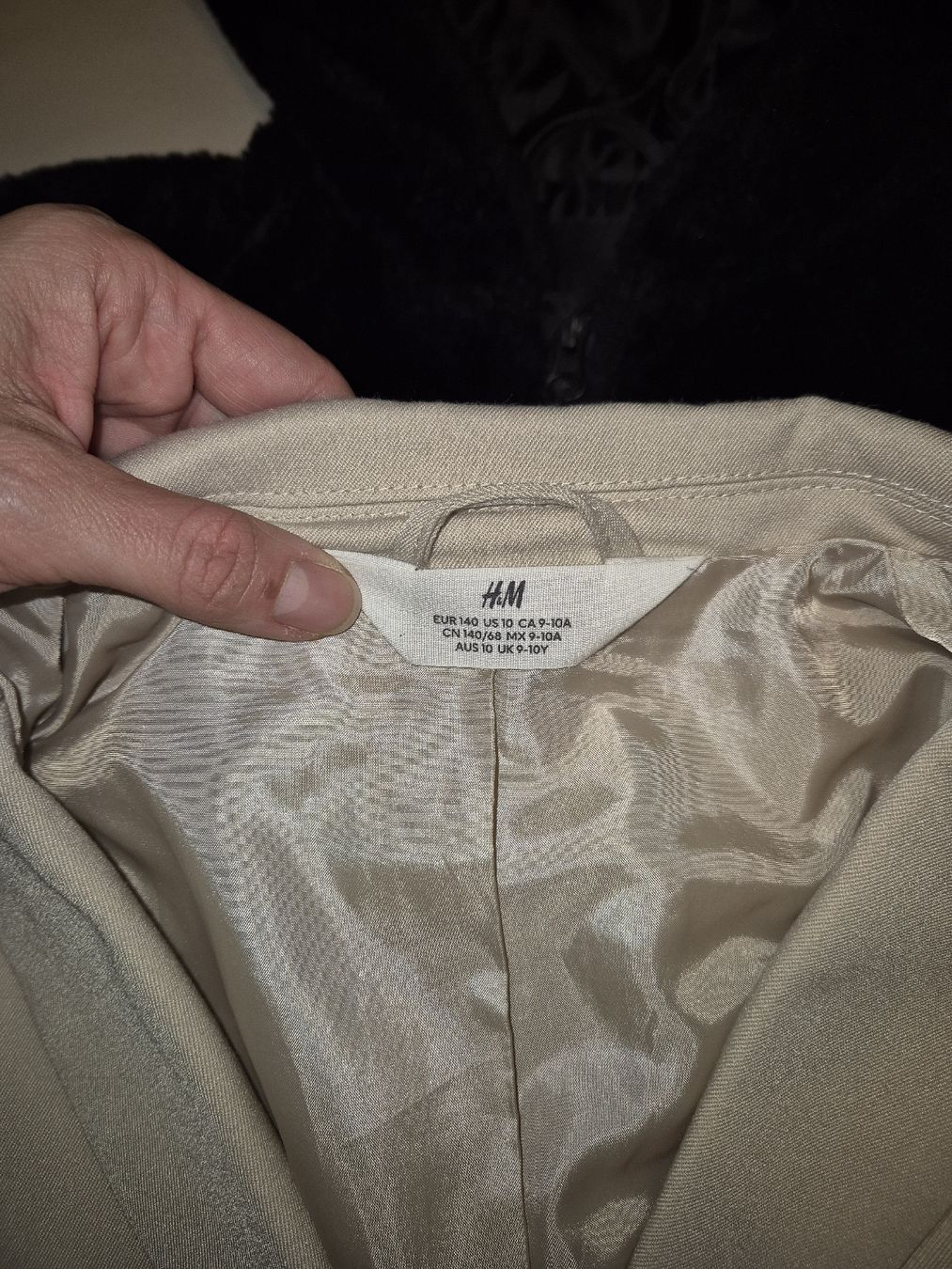 H&M Giacche & Cappotti: Blazer beige Grösse 140 H&M – Usato da Richterswil venduto da ChristinW01 4