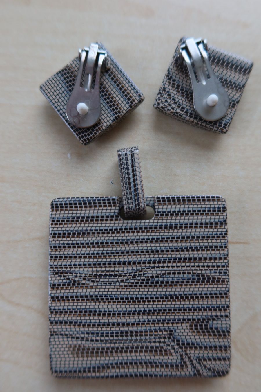 Sonstiger Schmuck: Ohrclips + ein Ketteanhänger - NEU – Neu und originalverpackt aus Zürich von Piki7 2