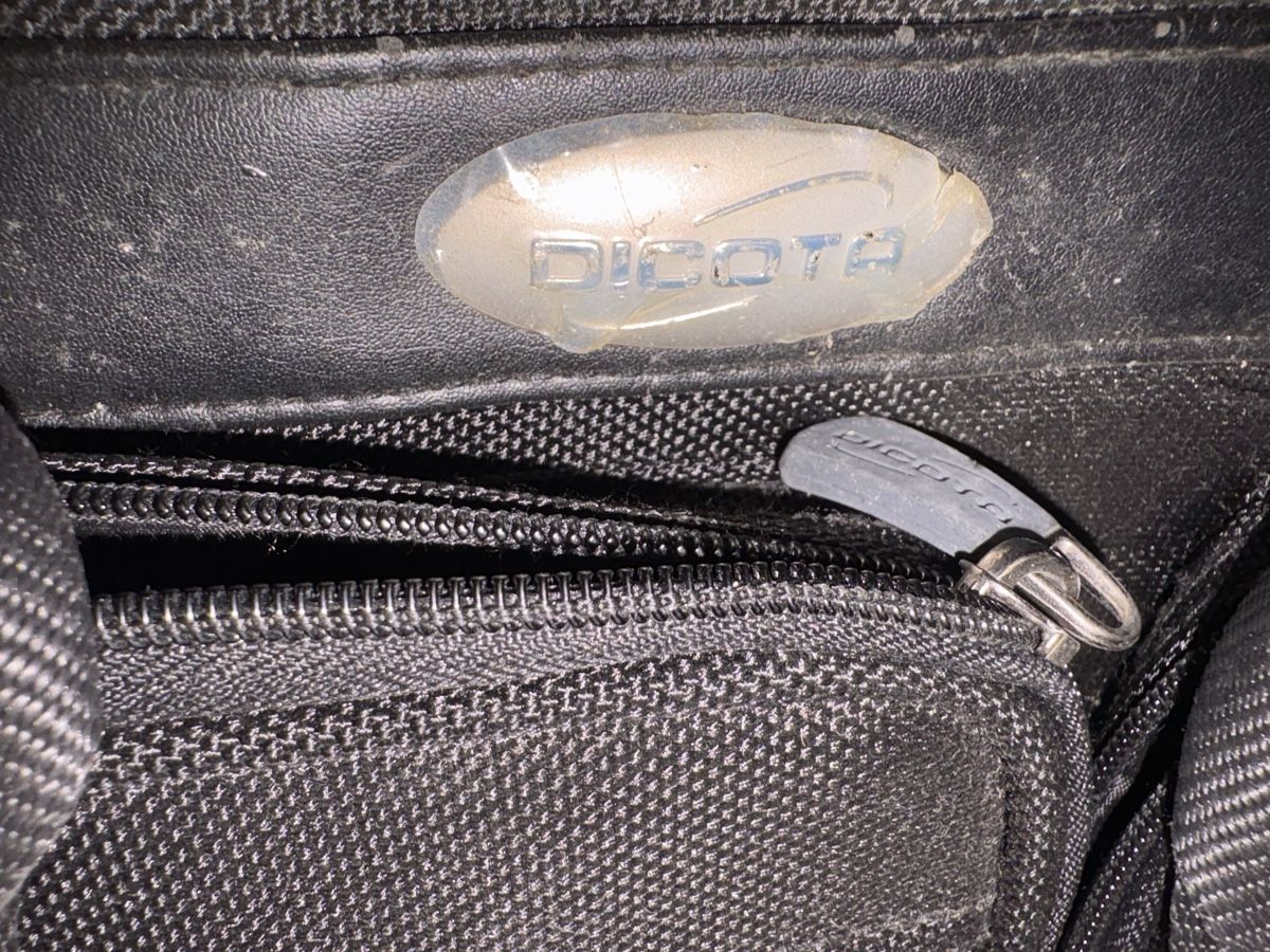 Taschen: Dicota Laptop Tasche  – Gebraucht aus Eschenbach LU von omi_8bhh 2