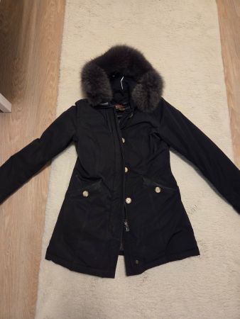 Woolrich parka s