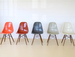 Vintage Eames Fiberglas Stühle von Hermann Miller