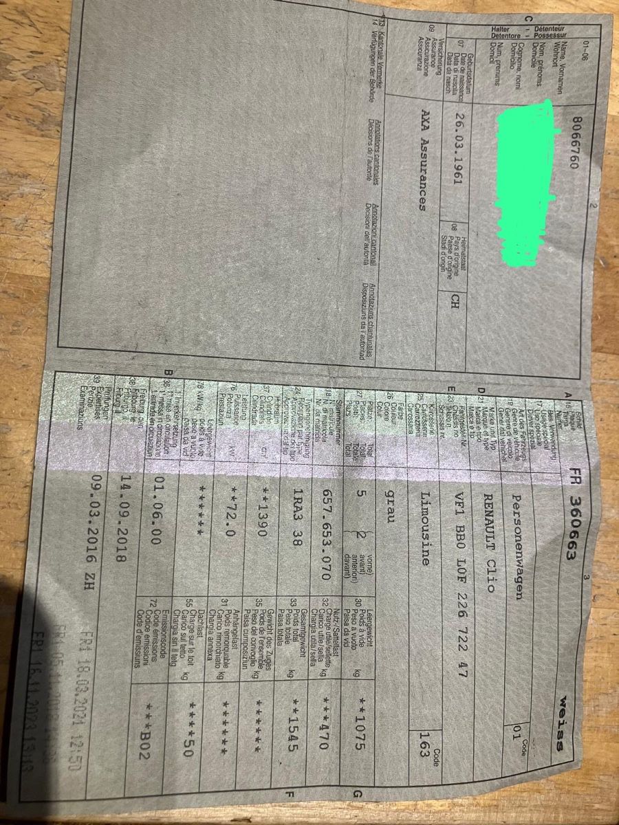 Renault Automobili: Renault Clio (Export) – Usato da Fribourg venduto da rouvi 1