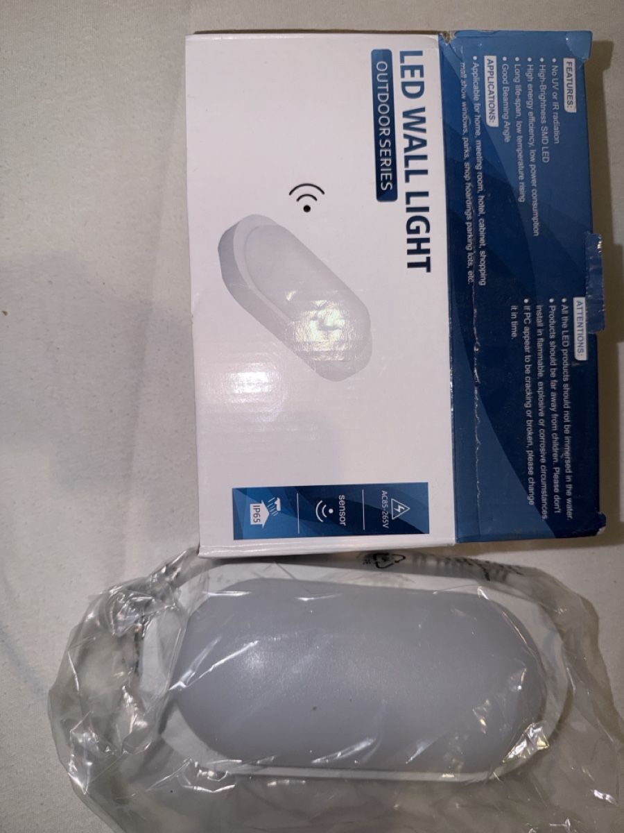 Lampade: LED Wandleuchte Outdoor Serie mit Sensor – Nuovo e nell'imballaggio originale da Flamatt venduto da Vm_t