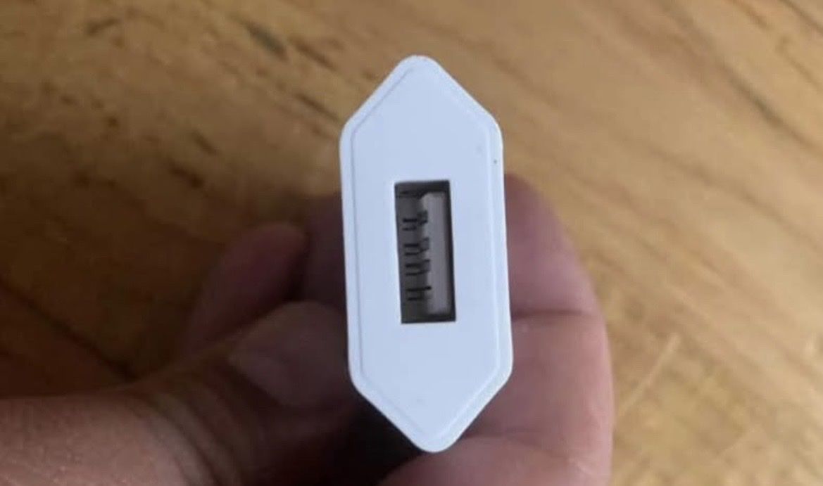 Laufwerke & Adapter: Adaptateur USB, IPhone et autres, Neuf. – Neu und originalverpackt aus Biel/Bienne von Djemel-Boughrassa 1