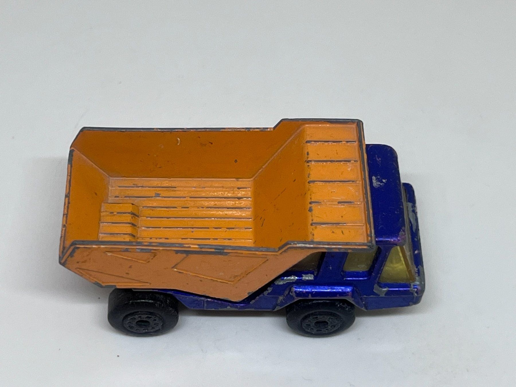 Matchbox Modellini d'auto: Matchbox Atlas #199 – Usato da Wildegg venduto da LaaBoutique 1