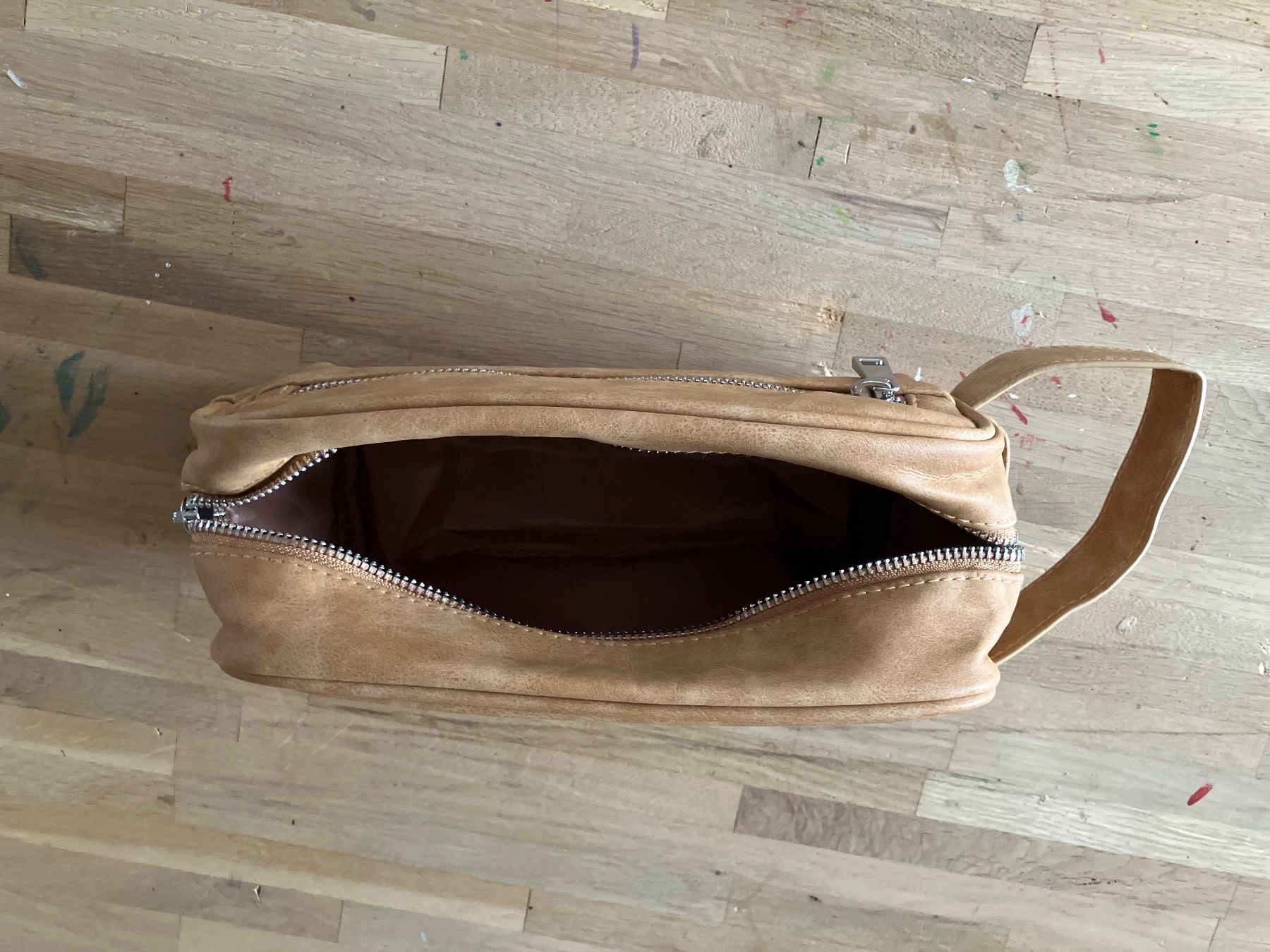 Custodie per cosmetici: Praktische Kosmetiktasche, hellbraun, NEU – Usato da Unterägeri venduto da Bettsofa123 1