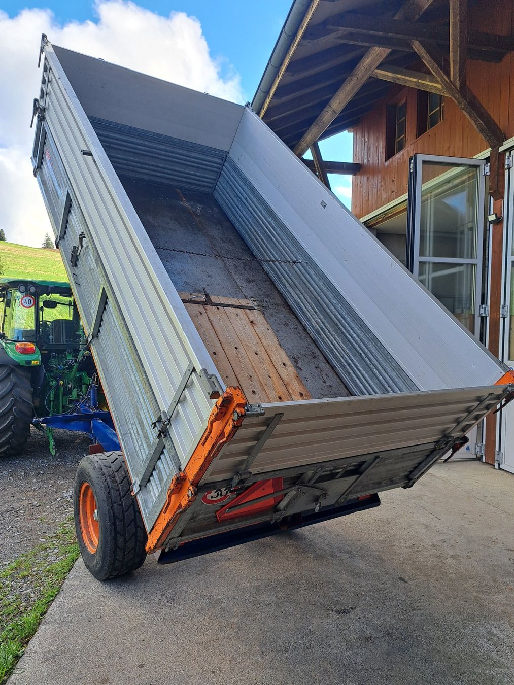 Kipper: Tanner 3 Seiten Kipper 8T – Gebraucht aus Utzenstorf von wuuzservice 2