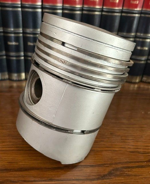 Steyr Trattori: Motor Kolben, Steyr Ø110 mm – Usato da Flumenthal venduto da Uranus26