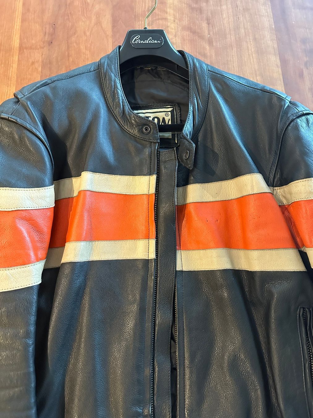 Jacken: Leder Motorradjacke Brixton – Defekt aus Fislisbach von Falke99