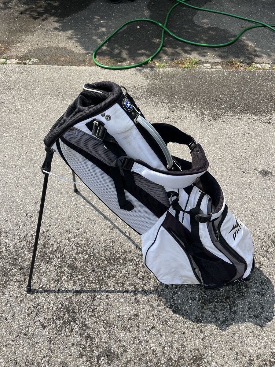 Mizuno Clubs & Sets: Golfbag Mizuno – D'occasion à Oberrohrdorf par S.Marisa