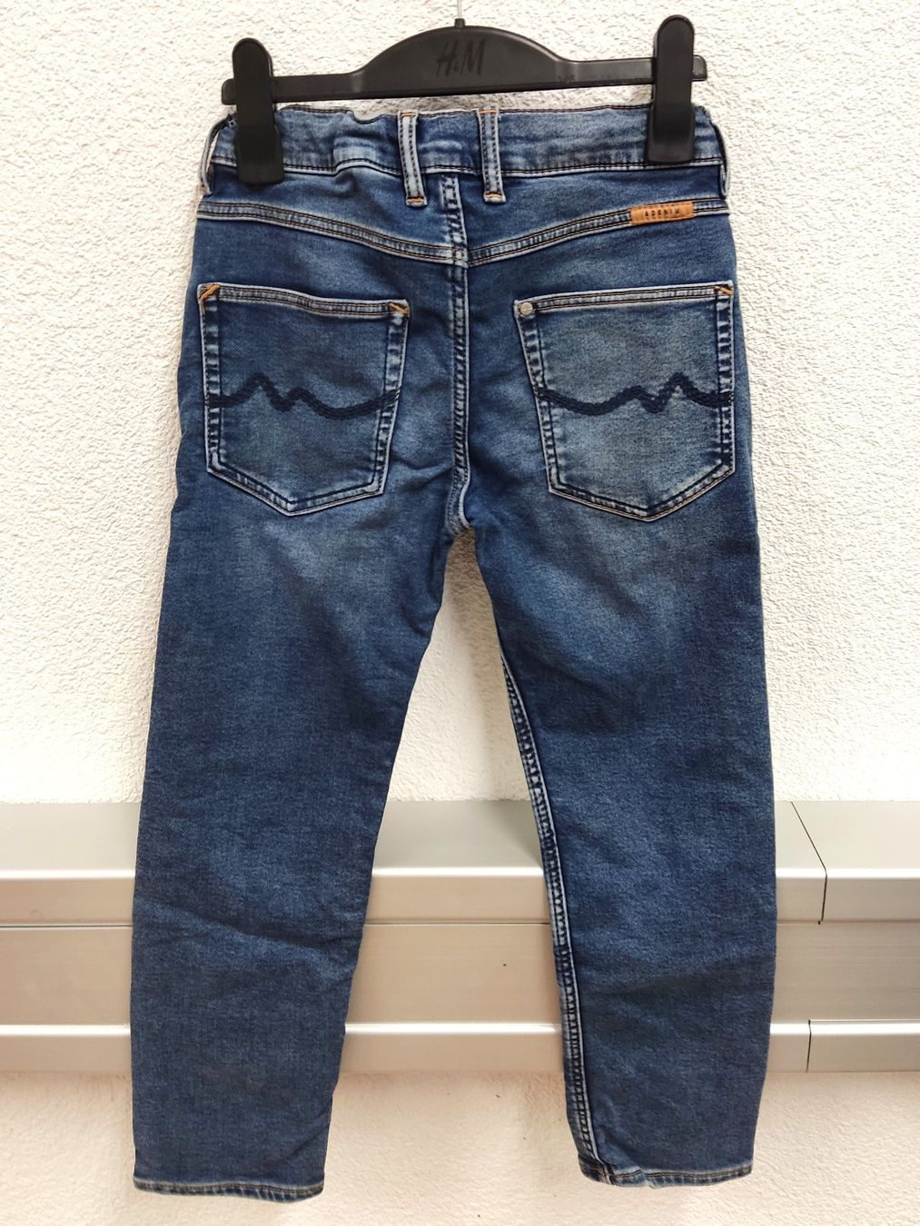 Pantaloni: Jeans Gr. 134 Super Soft mit Kordelzug – Usato da Biel/Bienne venduto da AnikaNah 1
