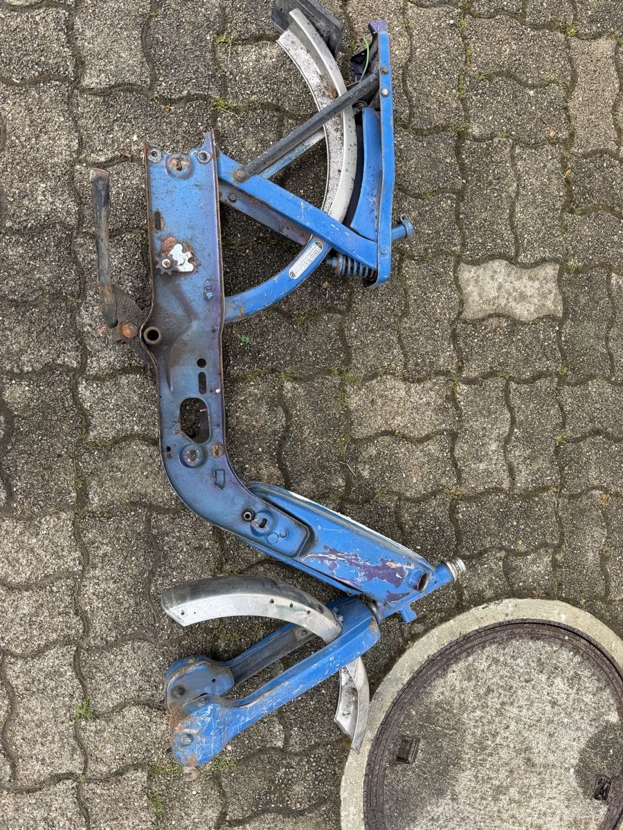 Piaggio Parti ricambio per ciclomotori: Piaggio ciao CH Rahmen  – Usato da Kaiserstuhl AG venduto da Natalinka 1