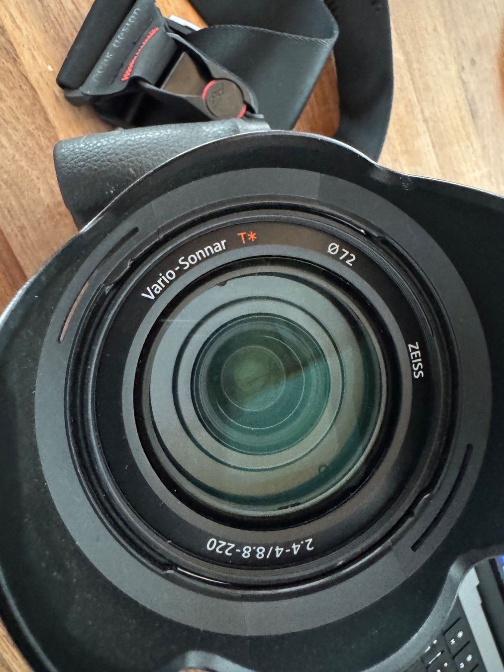 Sony Fotocamera: SONY Kompaktkamera RX10 IV – Usato da Allenwinden venduto da evk_x25p 4
