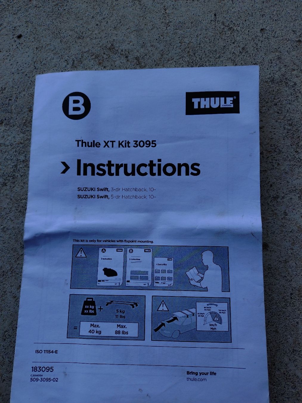 Thule Barres de toit: Thule Dachträger Kit Suzuki Swift – D'occasion à Brünisried par Real_power