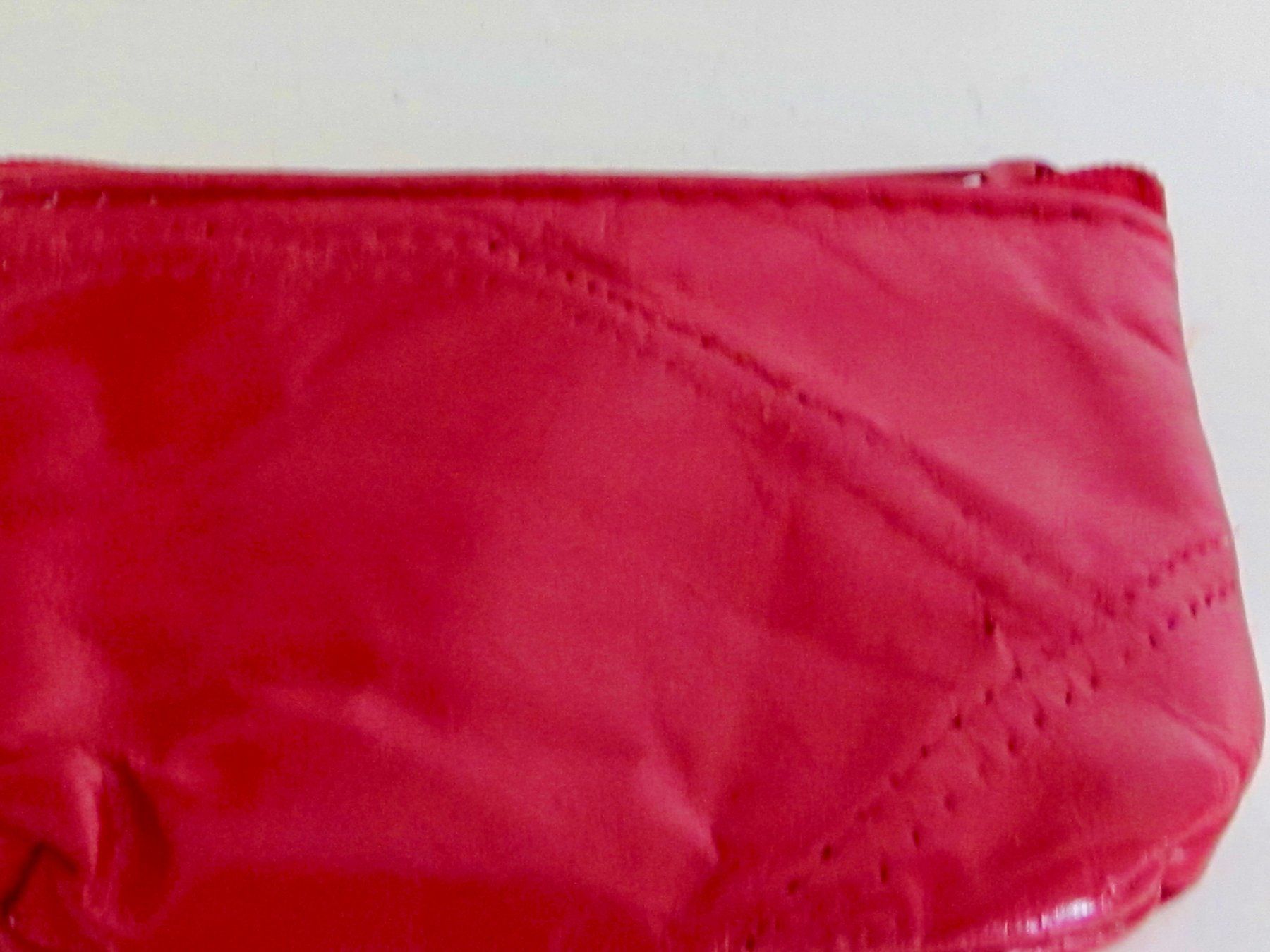 Astucci : PETITE BOURSE STEFANO CUIR ROUGE – Usato da Murten venduto da Selliot 1
