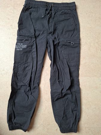 H&M Jogger Grösse 146 schwarz guter Zustand