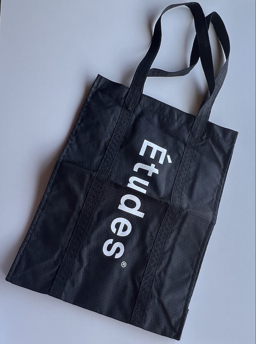 Borse: ètudes tote bag – Nuovo (secondo la descrizione) da Bern venduto da BestBrandSeller89