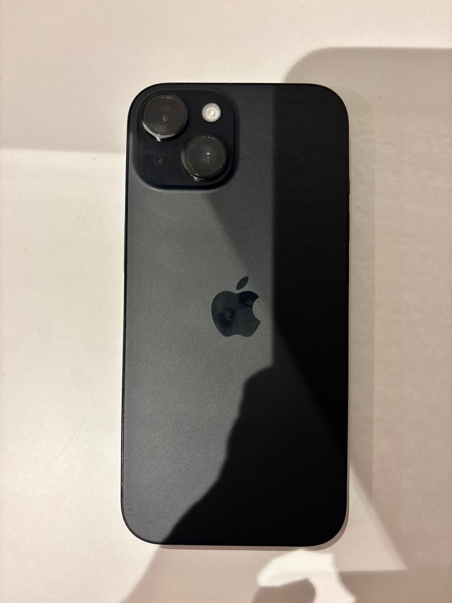 Apple Handys / Smartphones: Apple iPhone 15 128GB Black – Gebraucht aus Rüti ZH von Sli2710