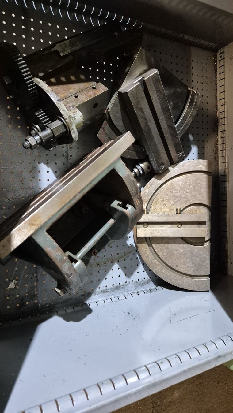Schaublin Tutte le macchine: Metallfräsmaschine Schäublin – Difettoso da Häusernmoos venduto da Primus63 5
