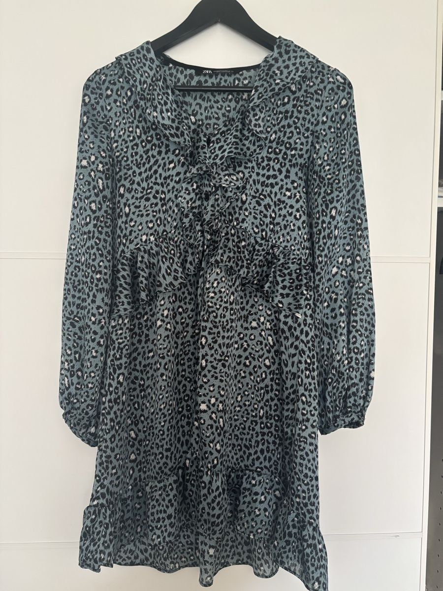 Zara Robes: Zara Kleid  – D'occasion à Männedorf par giu_wm6d 1