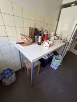 Table cuisine blanche - à donner