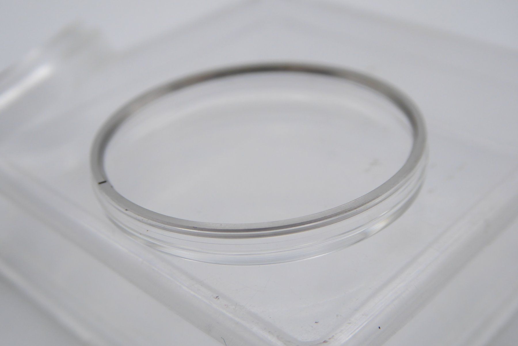 Omega Orologi: Omega Seamaster Plexiglass, silver ring 30.60mm – Nuovo (secondo la descrizione) da Geneve venduto da adr_xk6n 4