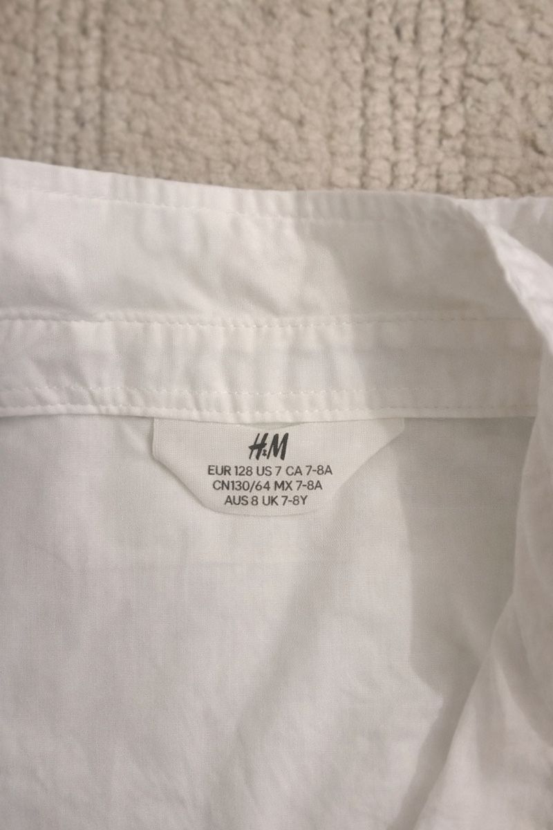 H&M Camicie, T-shirt & Polo: CHEMISE BLANCHE ENFANT H&M – Nuovo (secondo la descrizione) da Lausanne venduto da mar_6snp 3