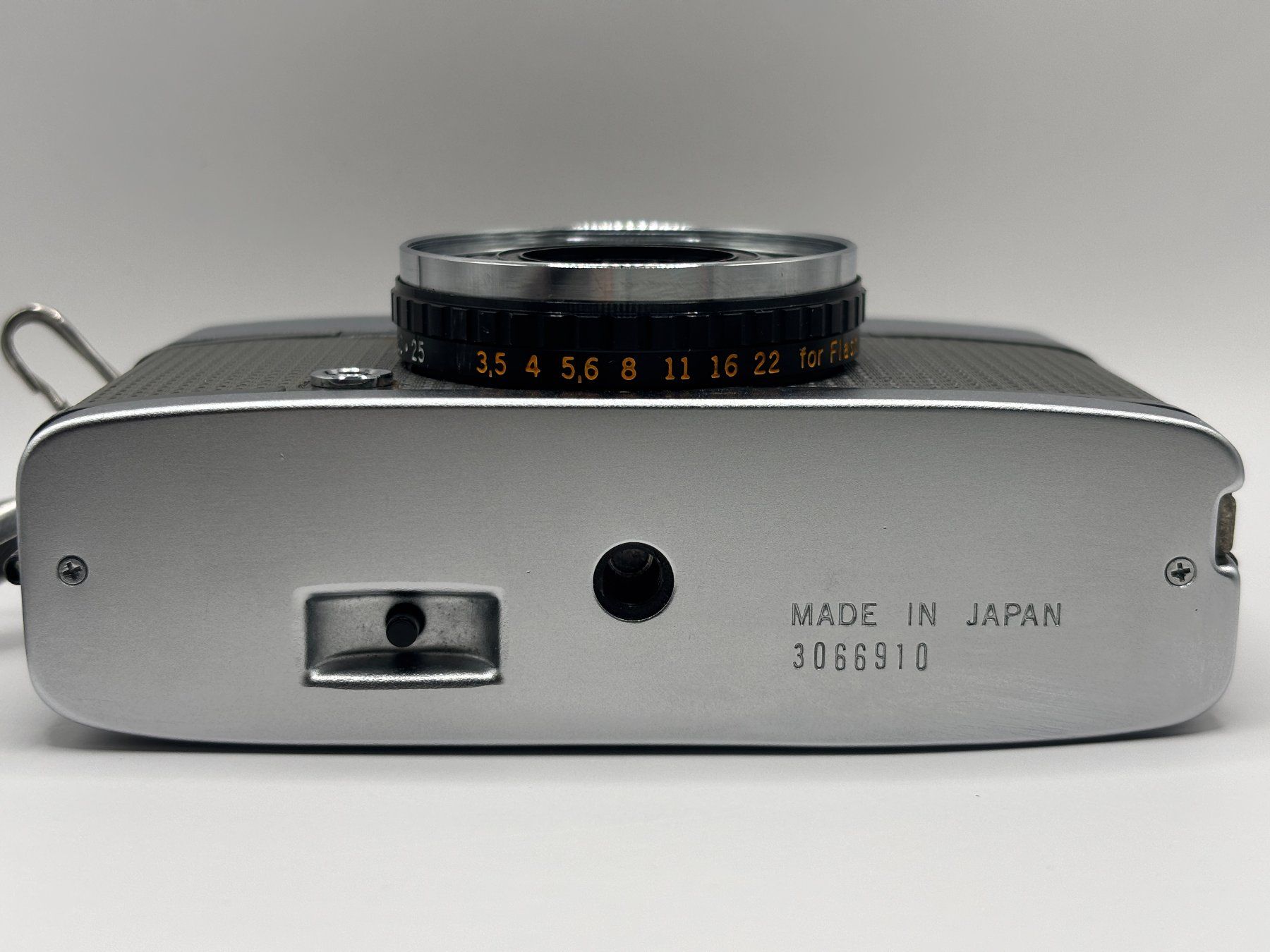 Olympus Fotocamera: Olympus PEN EE-2 Halbformatkamera Kultkamera – Usato da Merenschwand venduto da Sbj 2