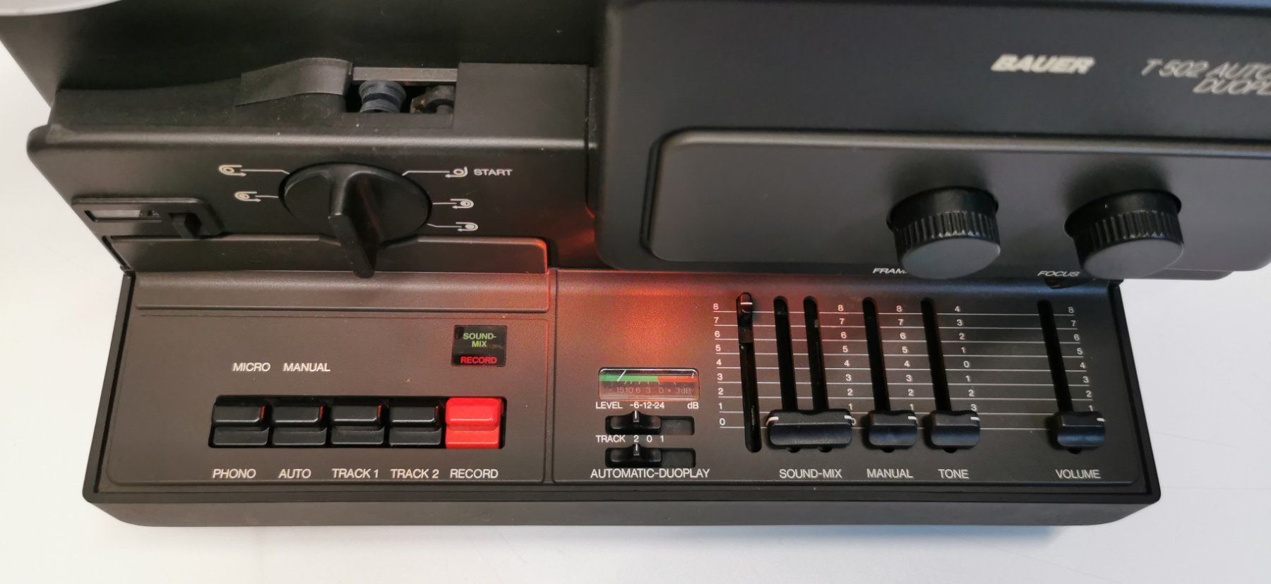 Home Cinema: Bauer T 502 Super 8 Projektor Vintage – Usato da Bremgarten b. Bern venduto da Vittorio0 3