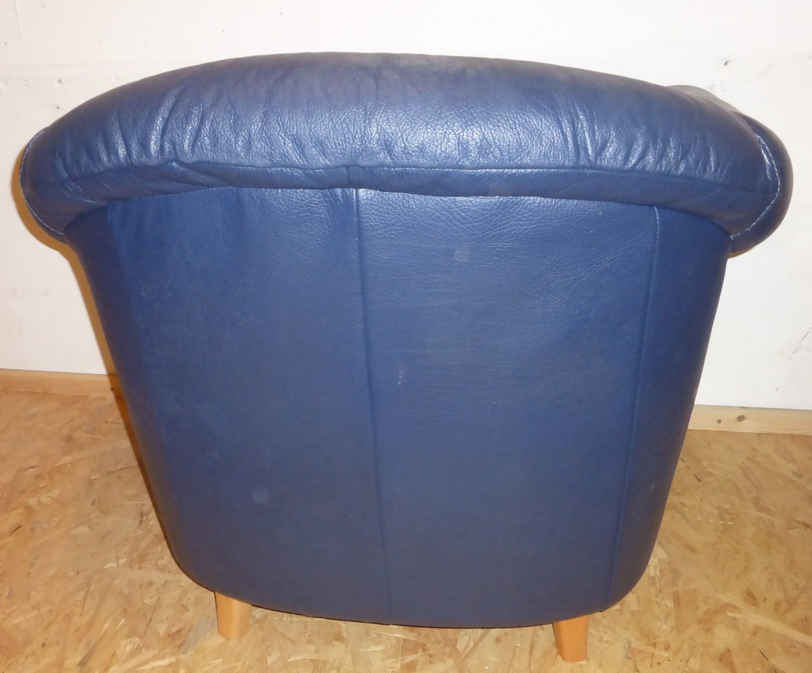 Poltrone: Leder polstersessel blau – Usato da Winterthur venduto da ricofly 4