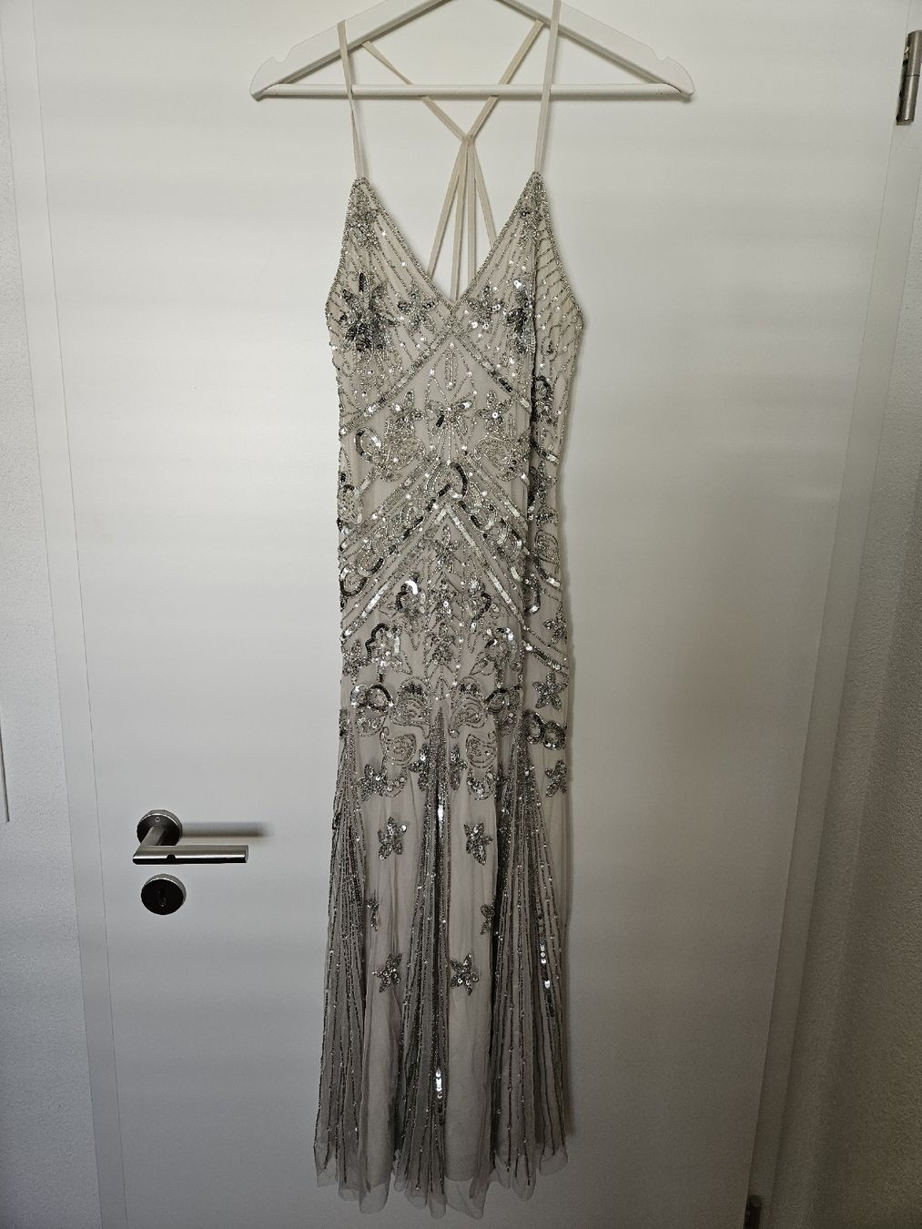 Vestiti: Robe à sequins argentés (taille 10) – Usato da Bussigny venduto da niwa_mikan 1