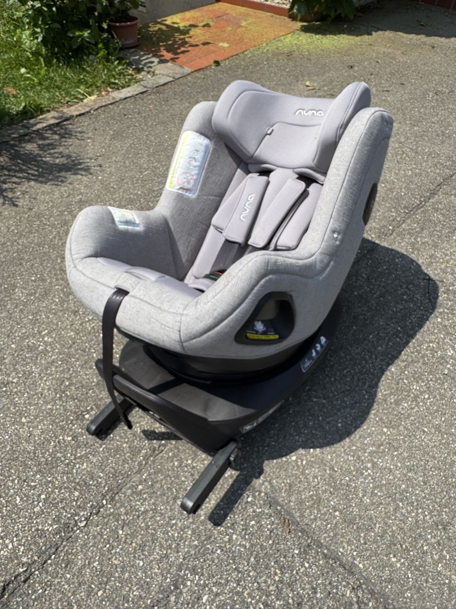 Nuna Auto-Kindersitze: Nuna TODL next Kindersitz Grau mit Base next Isofix – Gebraucht aus Benglen von Osi123 1