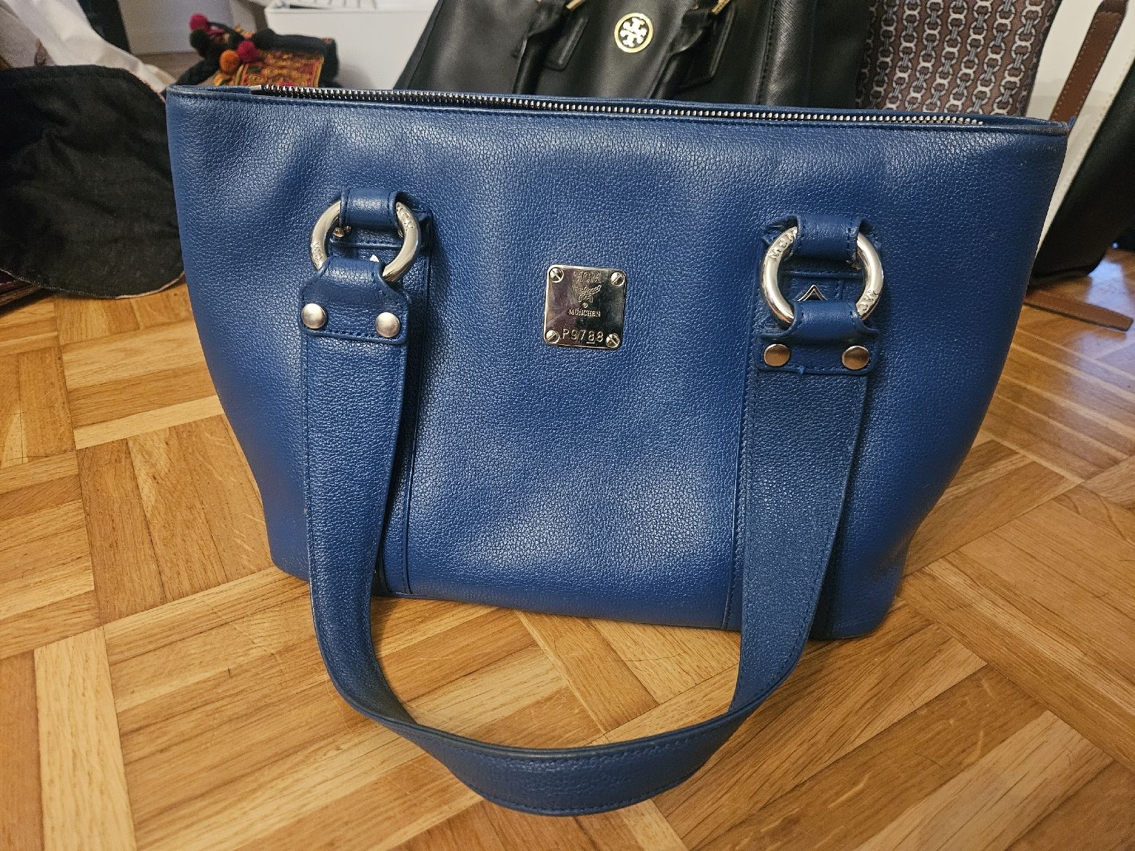 Mcm Borse da donna: MCM Tasche blau – Usato da Unterkulm venduto da paddyK