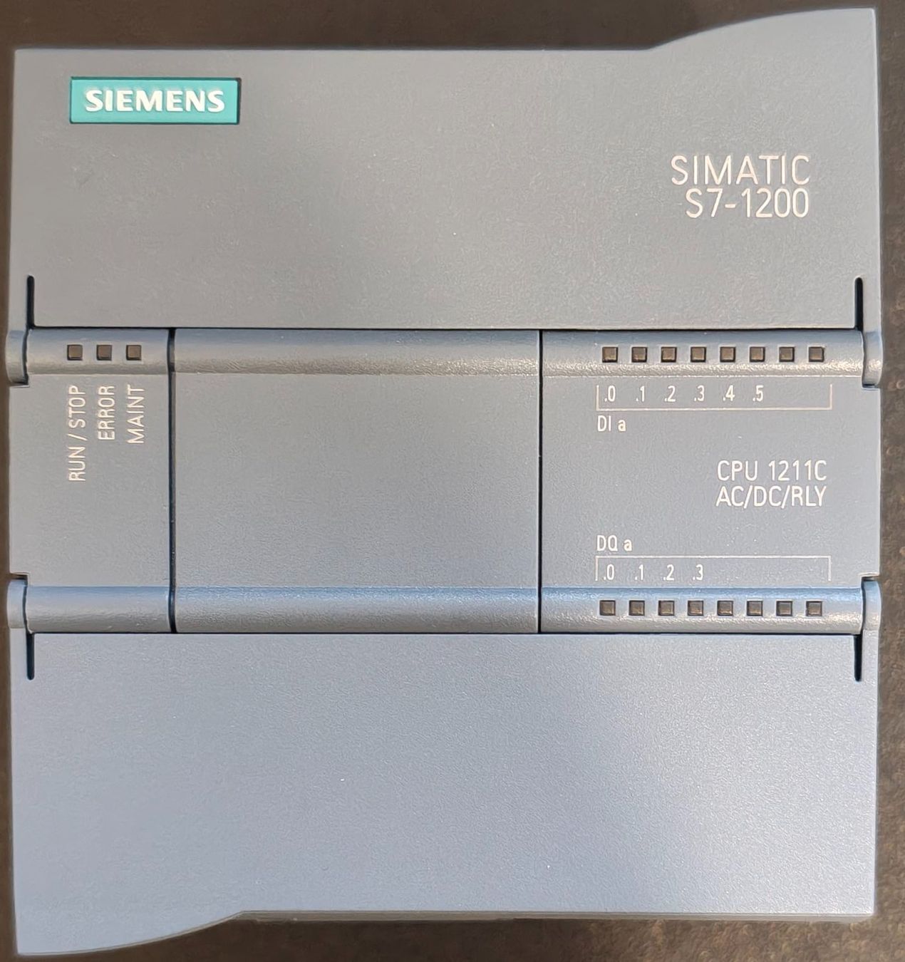Siemens Sistema di controllo: Siemens Simatic S7-1200 CPU 1211C and KP300 Basic Panel TIA – Nuovo (secondo la descrizione) da Wallisellen venduto da adr_vlq5 1