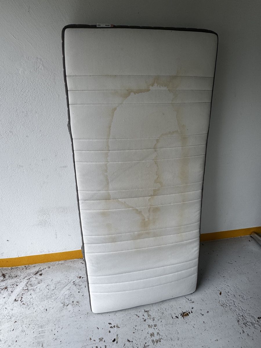 Matratzen: Ikea Matratze 90x200cm – Gebraucht aus Zürich von Leined 1