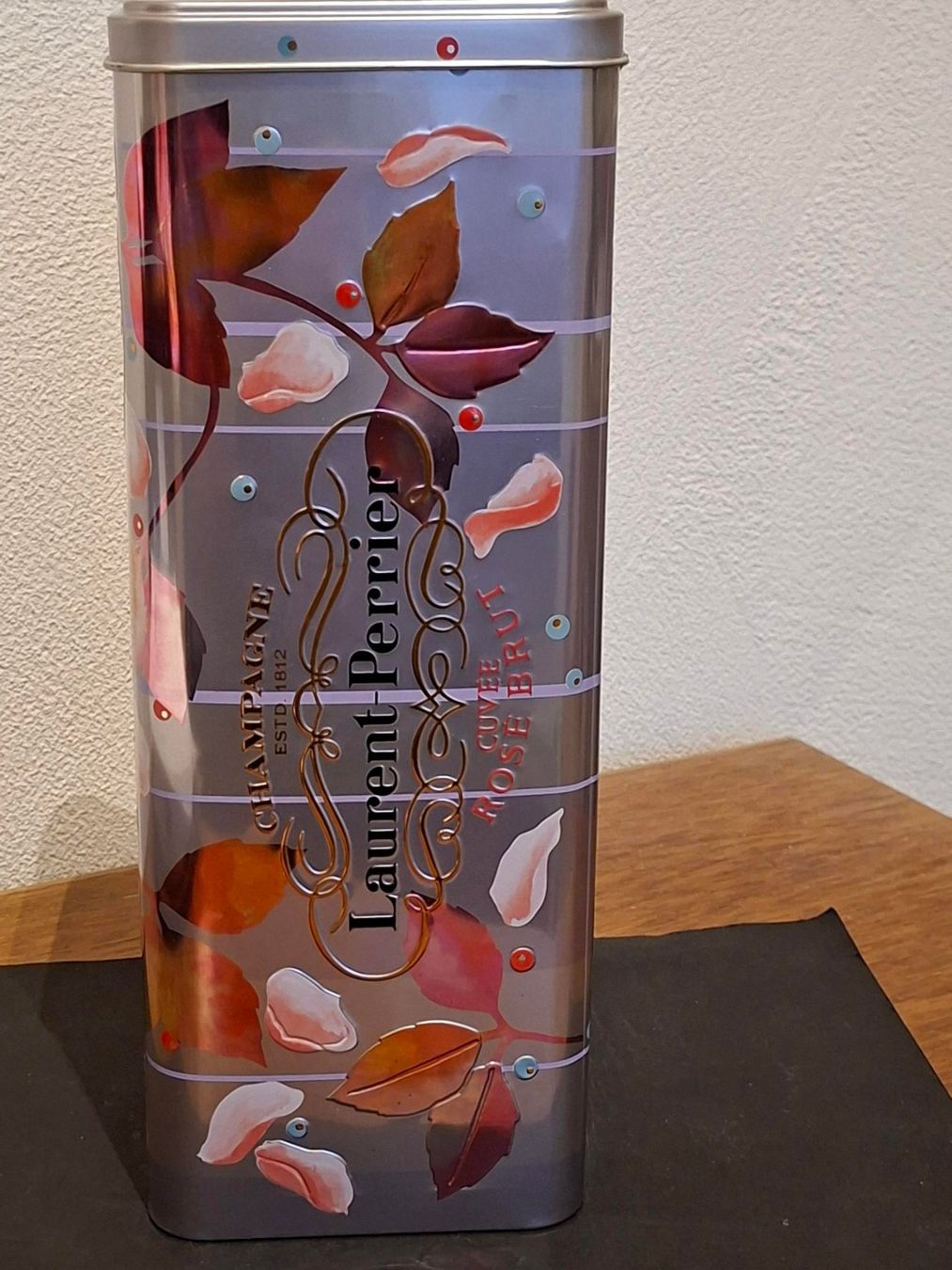 Wein: Champagner Laurent Perrier Constellation 2018, OVP – Gebraucht aus Obfelden von Kleha 1