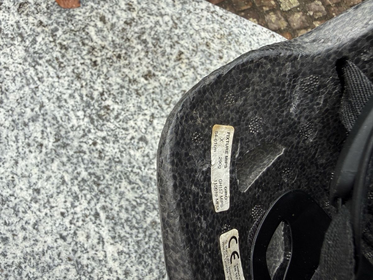 Giro Helme: Fahrradhelm Giro 54-61cm – Gebraucht aus Olsberg von cool4u 3