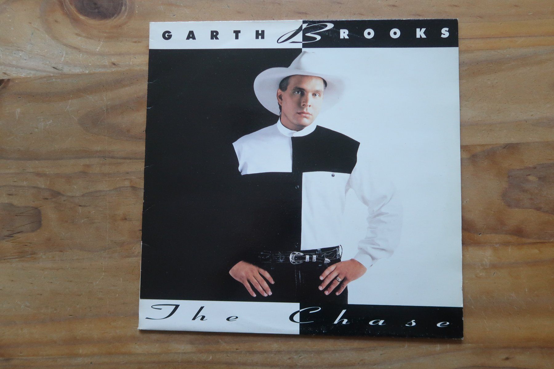 Schallplatten: GARTH BROOKS - THE CHASE - VINYL LP – Gebraucht aus Basel von