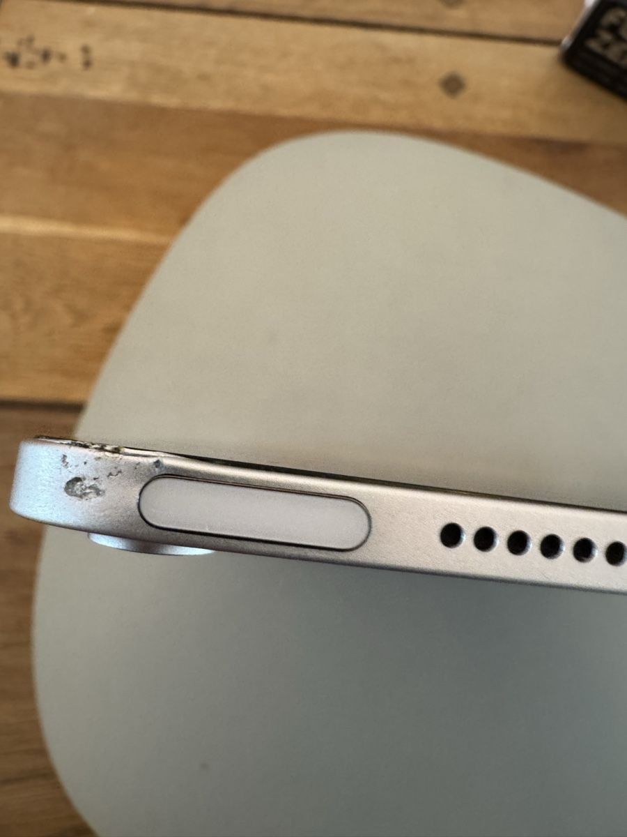 Apple Tablet PC: iPad Air 5  – Difettoso da Adliswil venduto da Busys 2