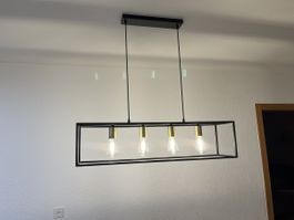 Moderne Hängelampe 4-flammig schwarz/gold