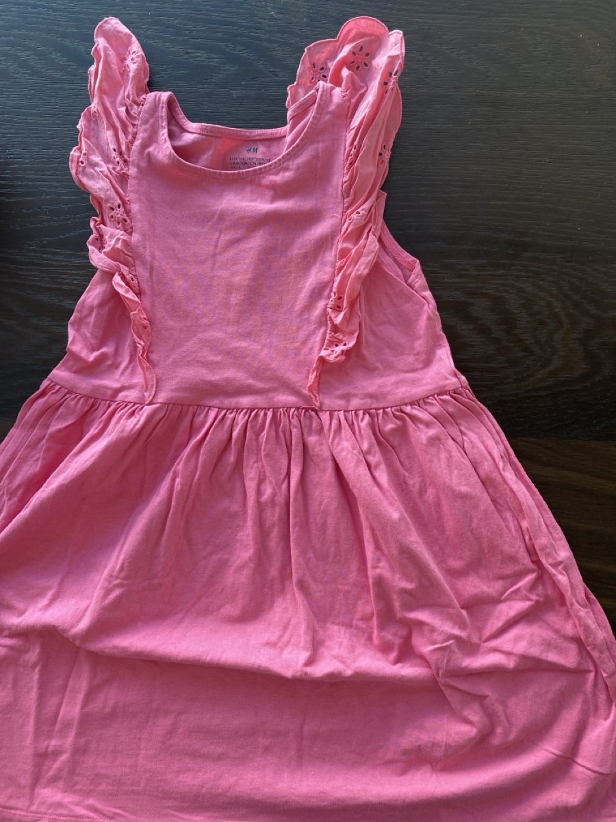 H&M Vestiti & Gonne: Sommerkleid H&M 134/140 – Usato da Maloja venduto da liv_5gzx