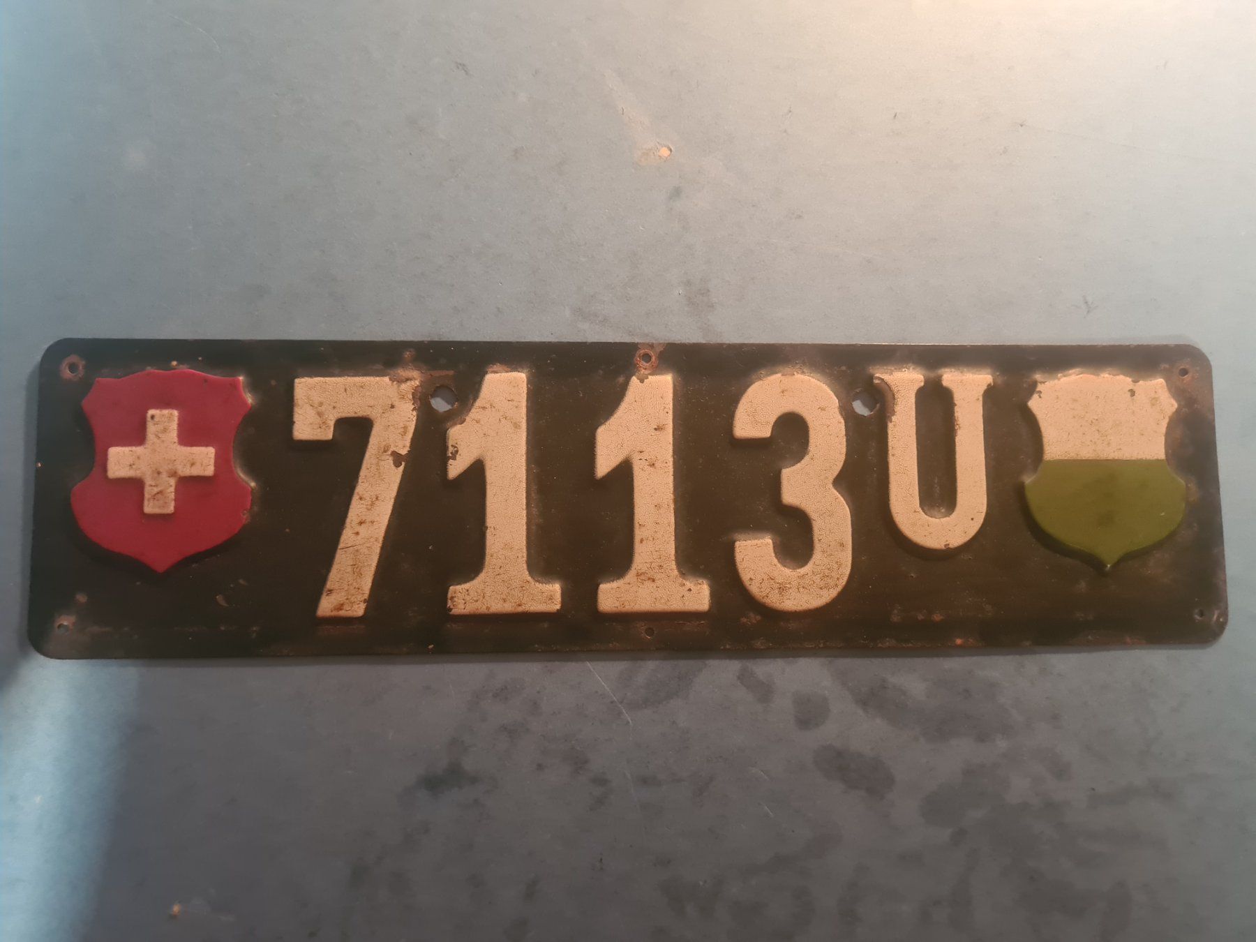 Insegne: PLAQUE  VAUD  VINTAGE  COLLECTION  RARE – Usato da Bellevue venduto da BURGOLMANIA
