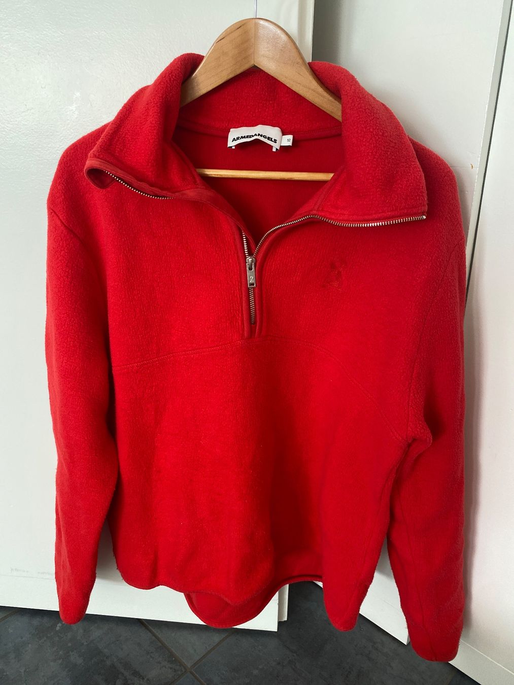 Armedangels Pullover & Sweatshirts: Armedangels fleece rot – Neu (gemäss Beschreibung) aus Einsiedeln von csunshine91