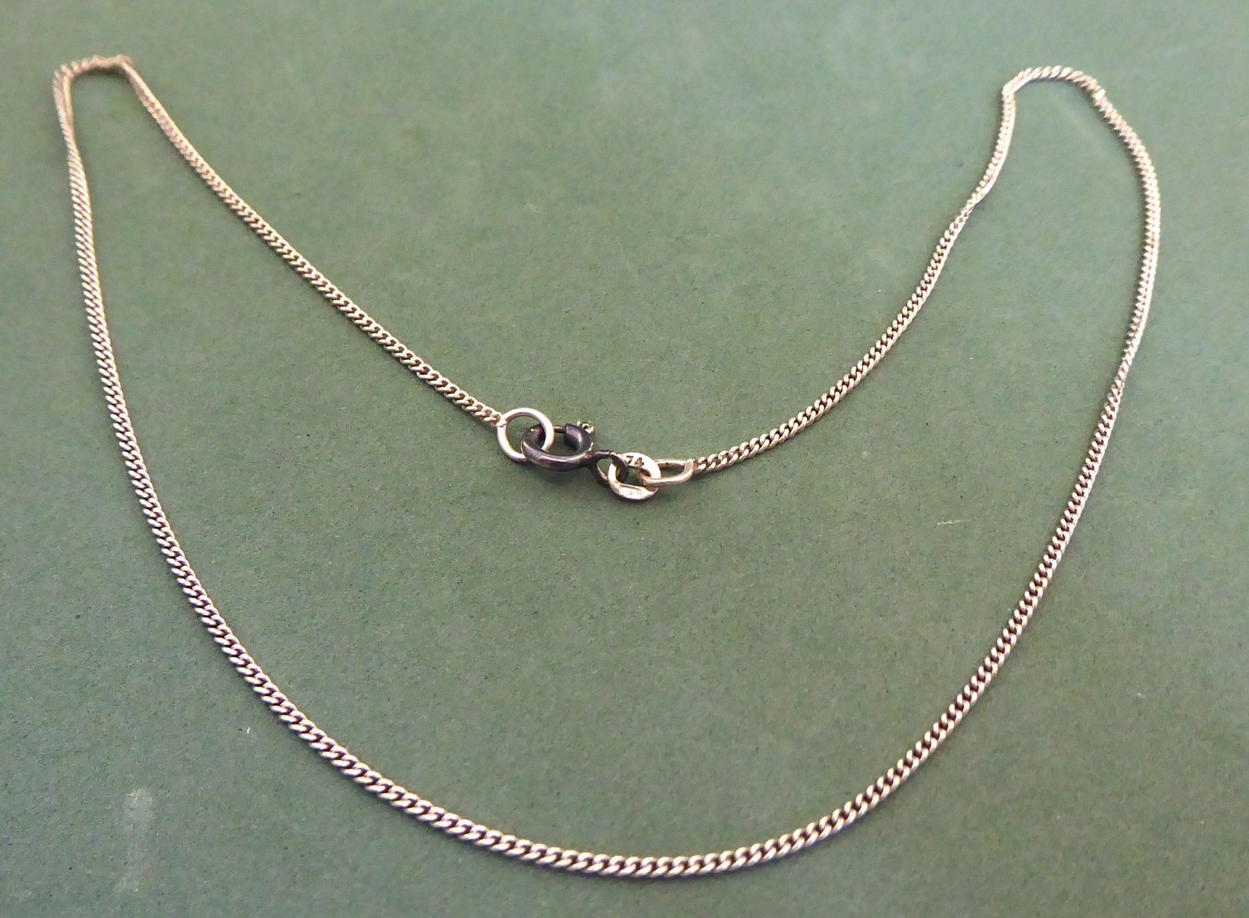 Ketten: Kette 800 Silber mit Kettenpanzer Muster vor 1985 – Gebraucht aus Muri AG von silvermouse007