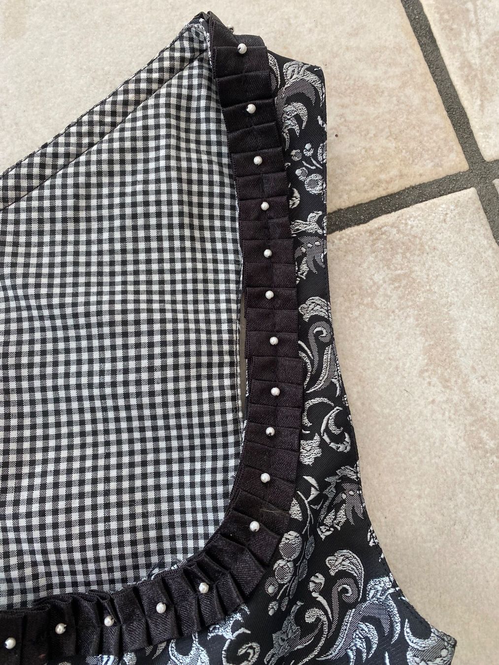 Kleider: Original Steindl Dirndl, Grösse 34, mit silberner Schürze – Gebraucht aus Niederwil SG von Golfgino1809 3