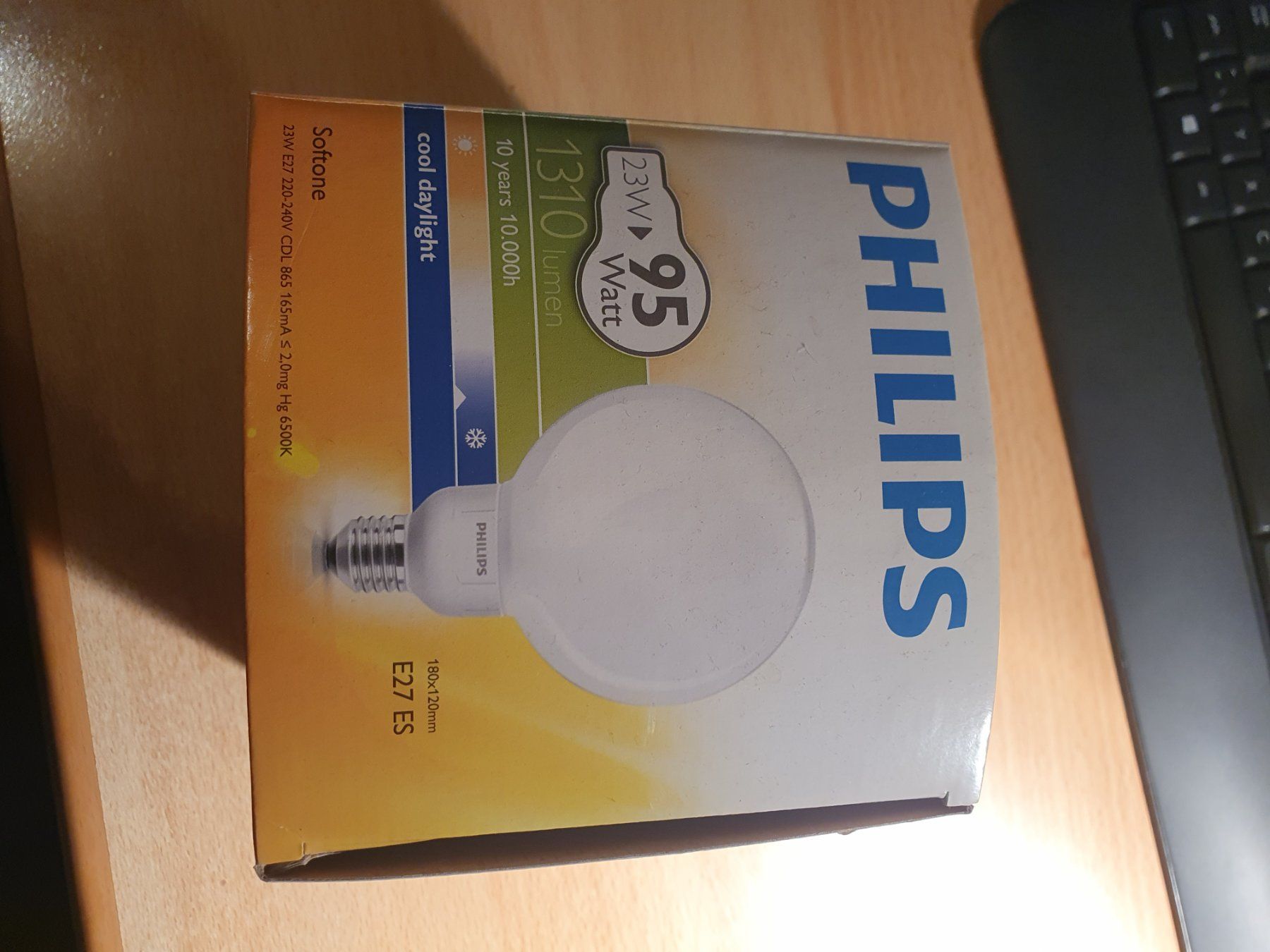 Philips Lampade: grosse Glühbirne – Nuovo e nell'imballaggio originale da Tobel venduto da Fiatagri 1