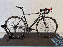 Canyon Ultimate CF SLX Occasion
